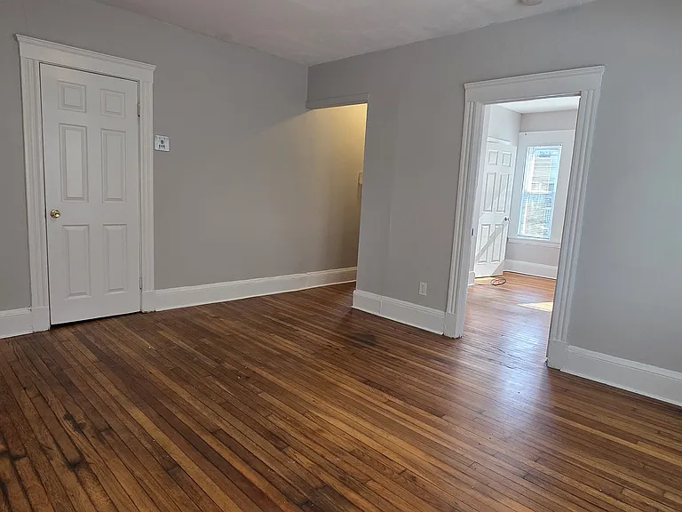 53 Arlington St #1 — Photo 5