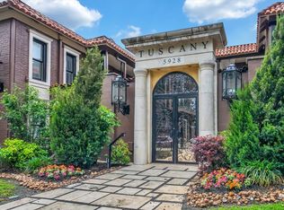 5926 Sandhurst Ln APT 123, Dallas, TX 75206