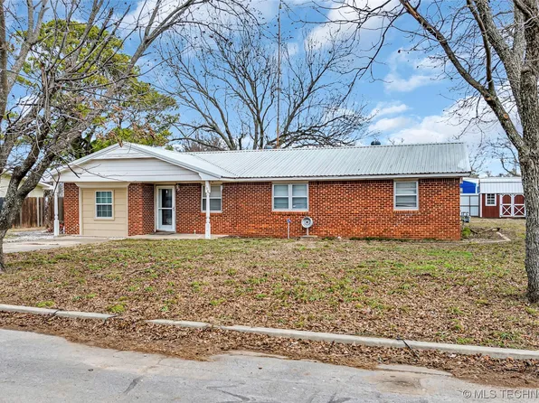 108 Evergreen Dr, Davis, OK 73030