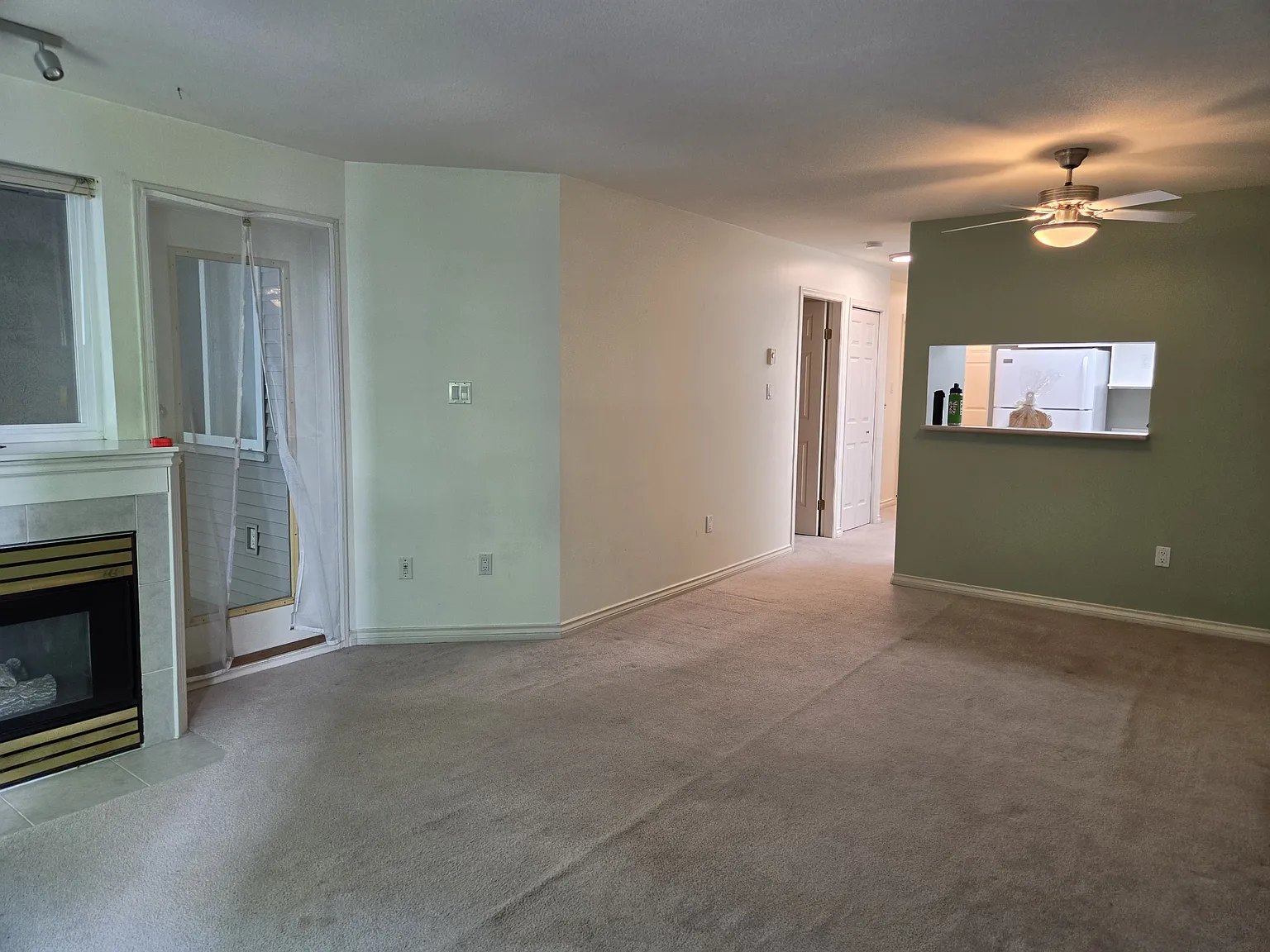 1 bed, 699 sqft, $2,100 — Photo 3