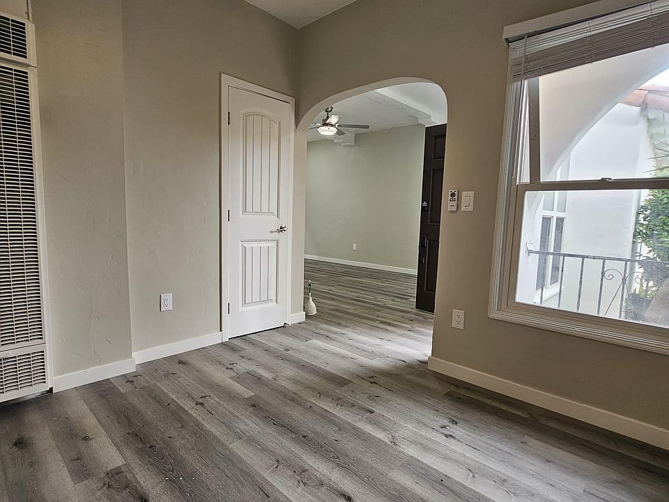 1st image of 3524 1st Ave #3519