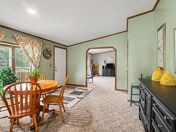 3rd image of 9145 Lydell Rd