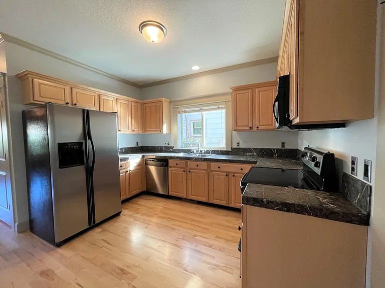 5603 NE 30th Ave — Photo 9