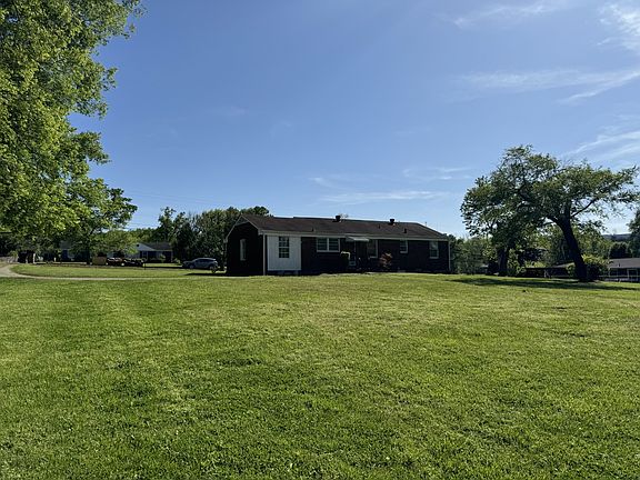 2nd image of 217 Kennith Dr