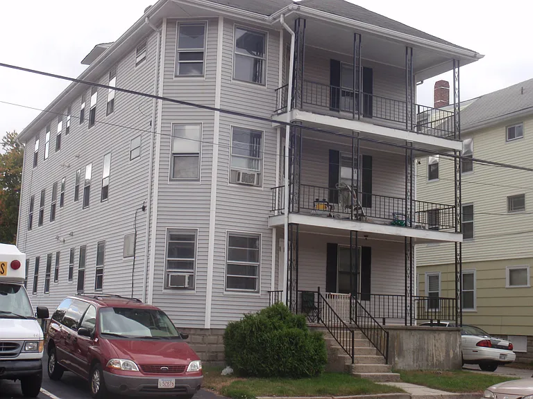 706 Front St #1F — Photo 11