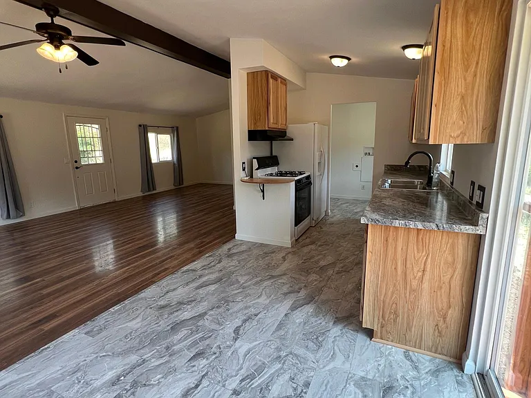 10470 Moccasin Switchback — Photo 5
