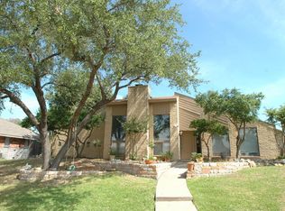 2423 Harbinger Ln, Dallas, TX 75287