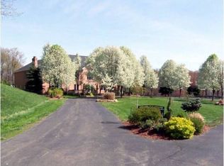 280 S Circle Dr, Weirton, WV 26062