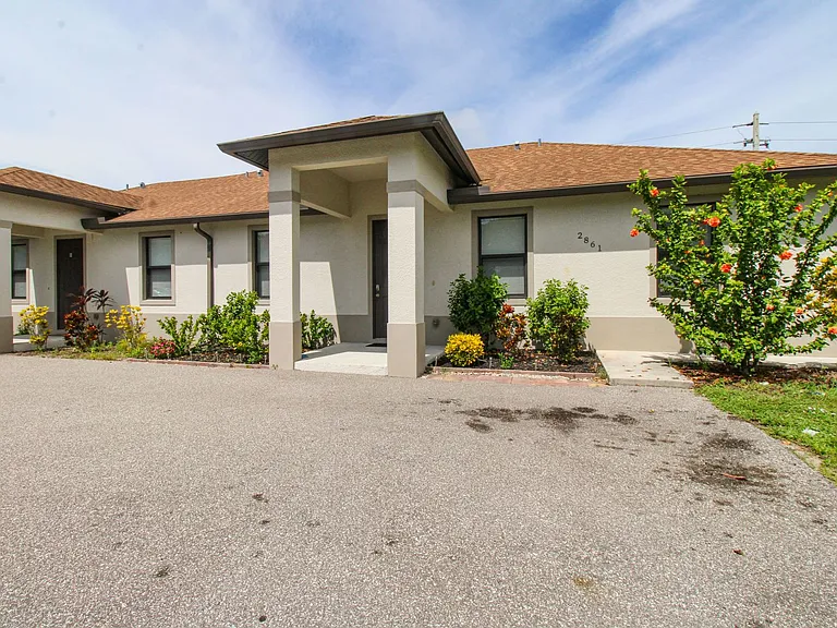 2861 Tropicana Blvd — Photo 1