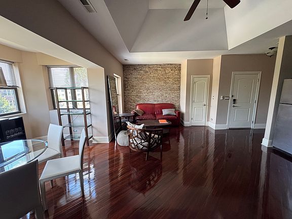 3rd image of 4819 S Prairie Ave #3