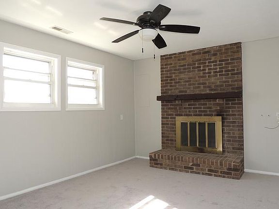 4th image of 6608 Echo Ln