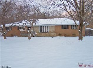 301 S Miller Rd, Akron, OH 44333