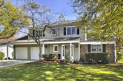 1st image of 16972 Stag Thicket Ln