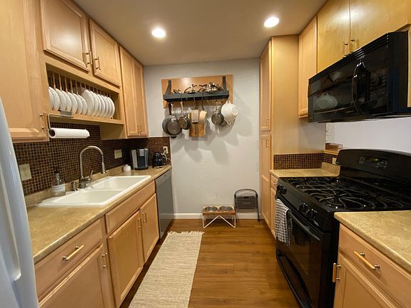 3rd image of 12402 Coronet St #B