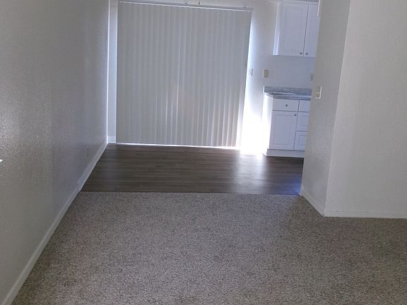 3rd image of 8123 Montgomery Ave