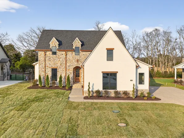 1705 Martha Washington Way #10, Murfreesboro, TN 37130