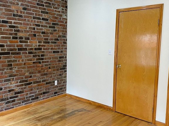 4th image of 203 Mott St #6