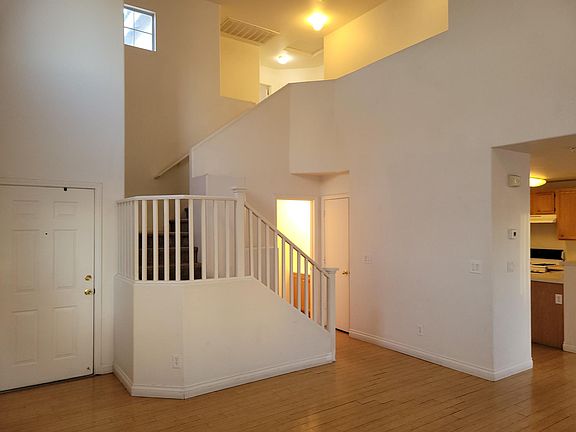 4th image of 1417 Orchard Valley Dr