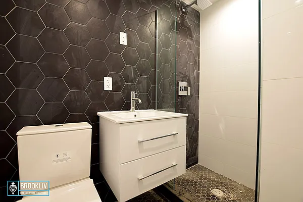 Rented by null | media 12