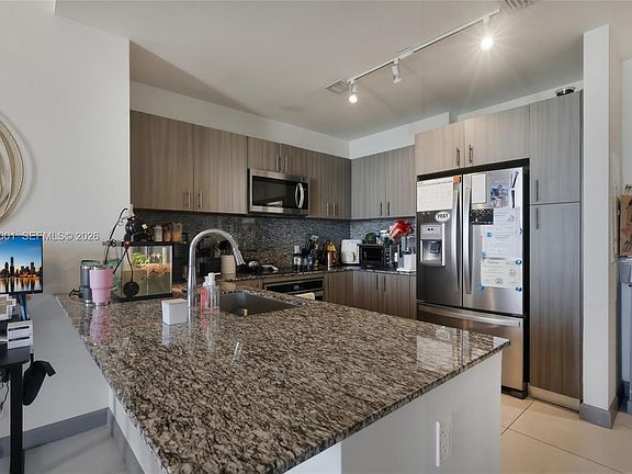 3rd image of 5350 NW 84th Ave #1901