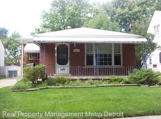 24691 Saxony Ave, Eastpointe, MI 48021