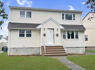 175 Grove St #2, Elmwood Park, NJ 07407