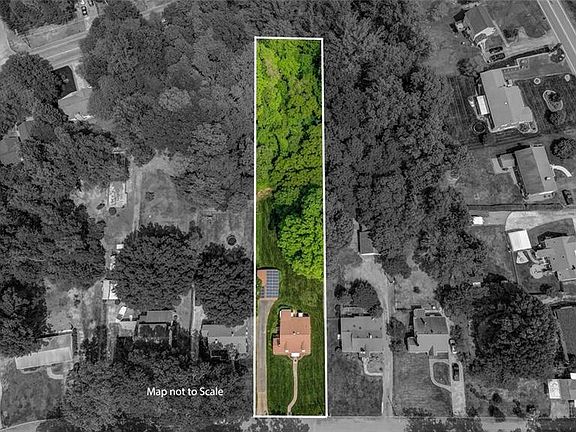 5th image of 1312 Woodland Dr