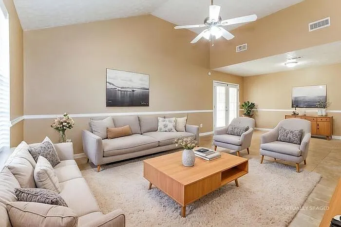 913 Mister Lake Ct — Photo 4