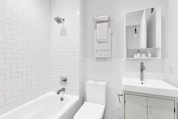 Rented by Home by Choice LLC | media 52