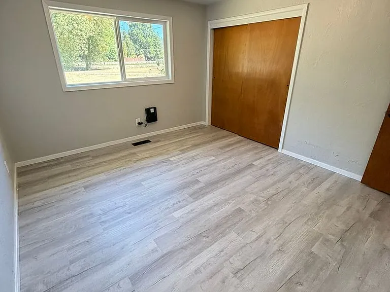 27840 Seven Mile Ln — Photo 19