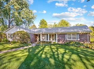 1131 Saranac Ln, Northbrook, IL