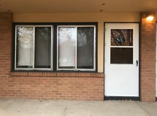 1298 Edgcumbe Rd APT 2, Saint Paul, MN 55105