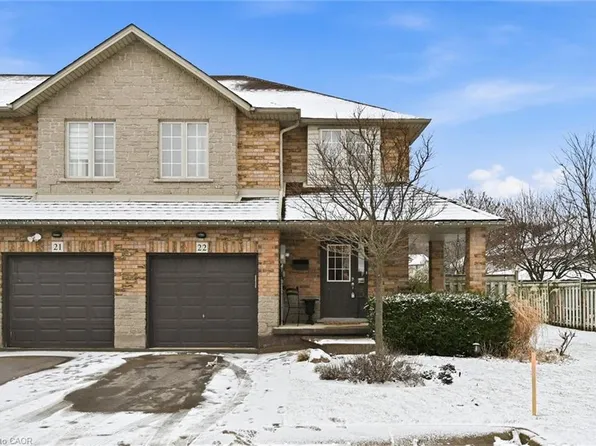 18 Cedar St #22, Grimsby, ON L3M 5M8