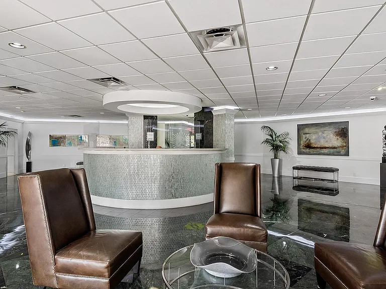 3700 Galt Ocean Dr #702 — Photo 28