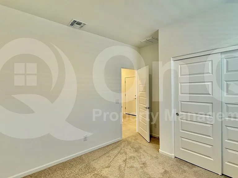 3254 N 98th Ln — Photo 11