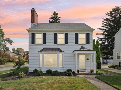 829 Elmwood Rd, Rocky River, OH, 44116