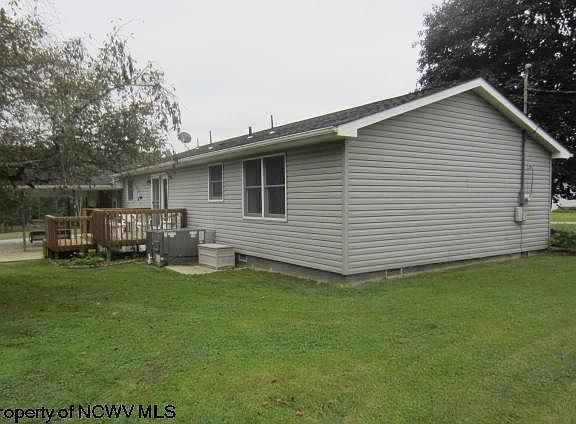 3rd image of 12 Shay Dr