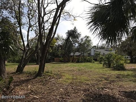  Vacant Corner Lot 