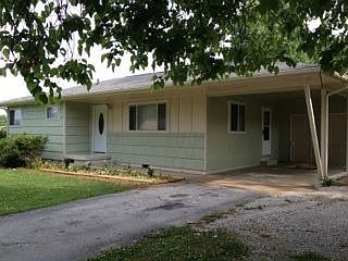 2nd image of 1720 Bagwell Ave