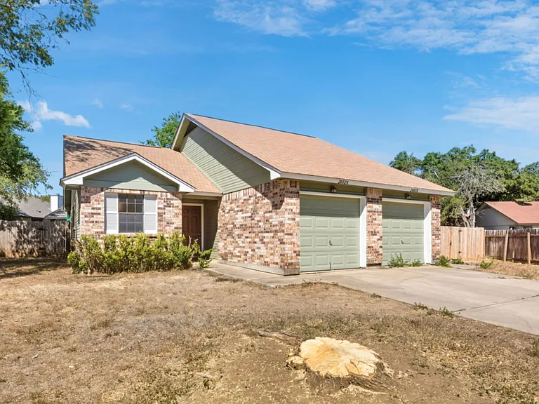 2602 Colquitt Cv #A — Photo 4