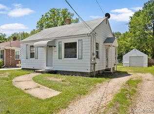 3251 Division St SW, Grandville, MI 49418