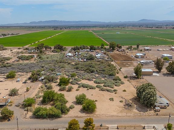 5th image of 1860 E Vista Drive