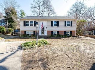 3900 Flagstone Ter, Alexandria, VA 22306