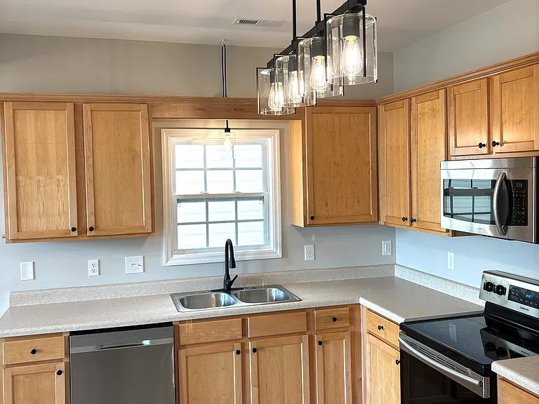 407 Triton Ln — Photo 7