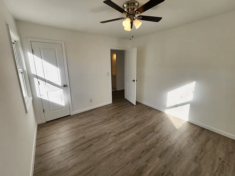 502 Willow Blvd — Photo 13