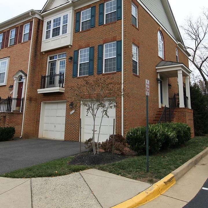 1st image of 2977 Covington Square Way