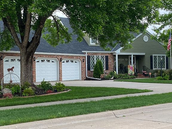 2nd image of 18 Kings Ct