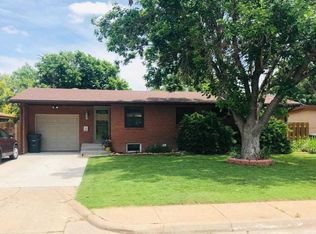 2302 5th Ave, Dodge City, KS 67801
