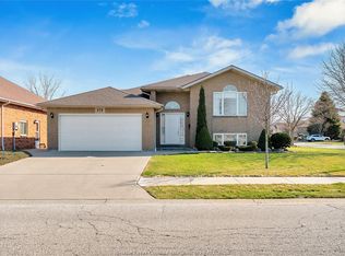 178 Ellison Ave, Leamington, ON N8H5J2