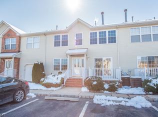 310 Vasser Dr, Piscataway, NJ 08854